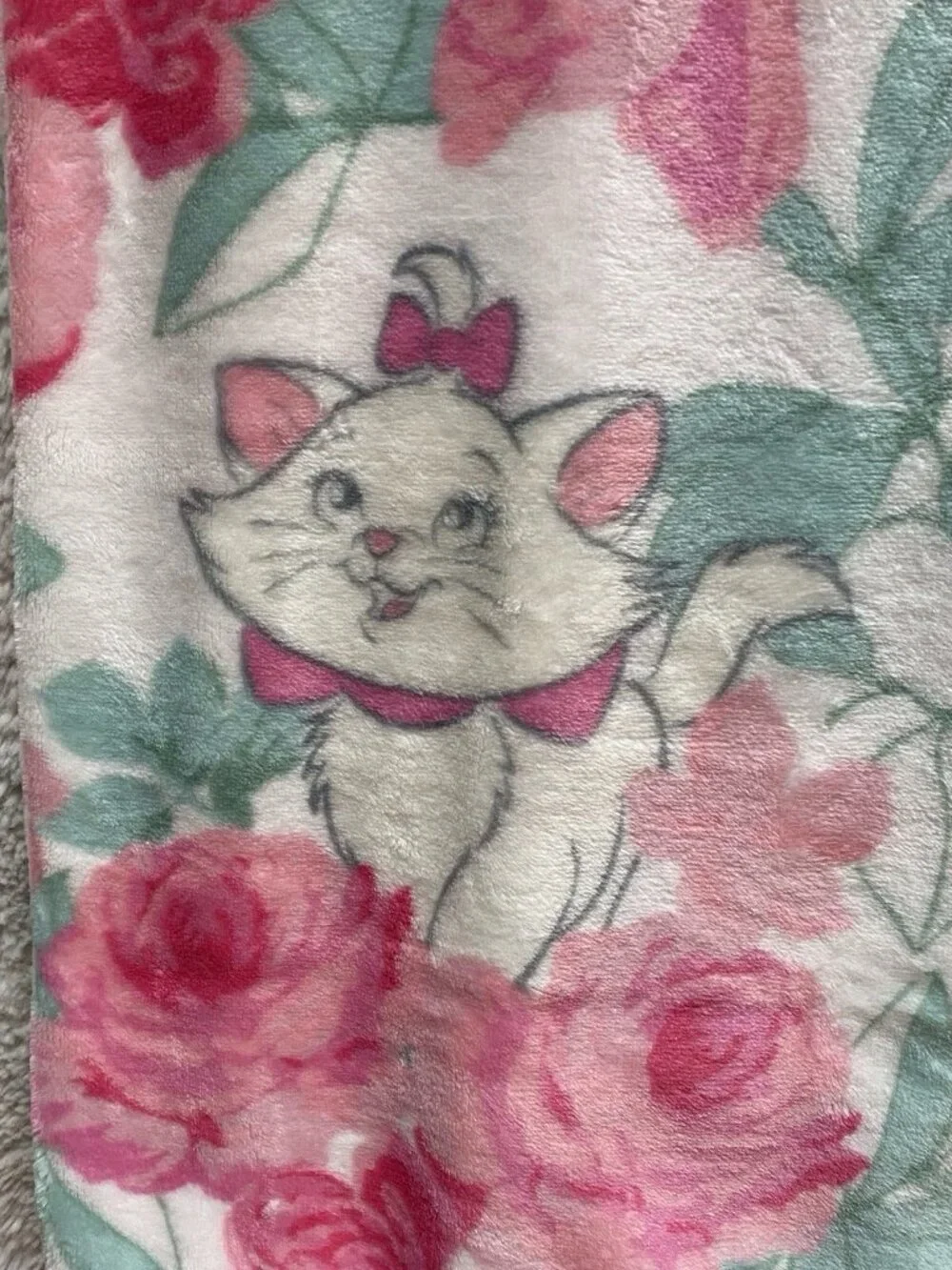 Disney Aristocats Marie Kitten Pink Roses Soft Throw Blanket‎ 50” X 70” NEW